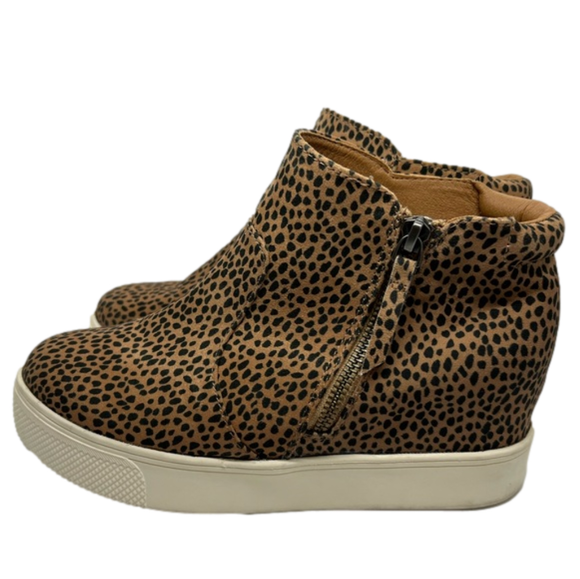 Women’s Universal Thread Leopard Print Booties Size 7.5 - Picture 1 of 9